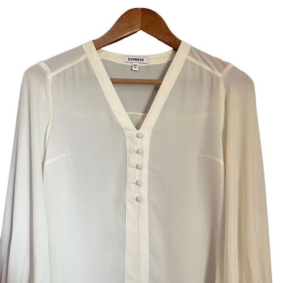 3 for $30! Express sheer long sleeve blouse. Size extra small - Picture 7 of 11